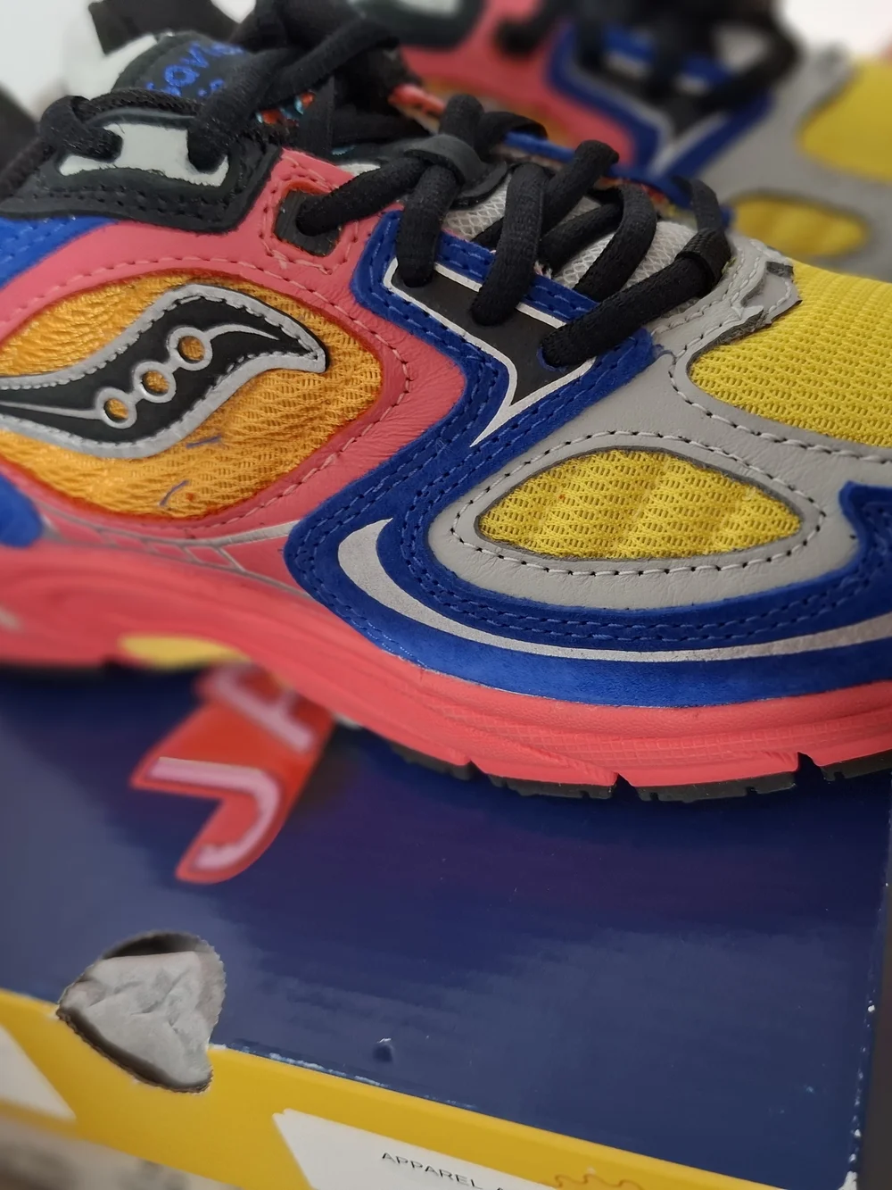 Saucony Kids Yellow, Blue & Pink Multicolor Sneakers